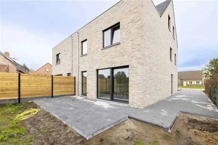 Huis Te Koop Ruime Energiezuinige Nieuwbouwwoning 3 Slaapkamers 500m2