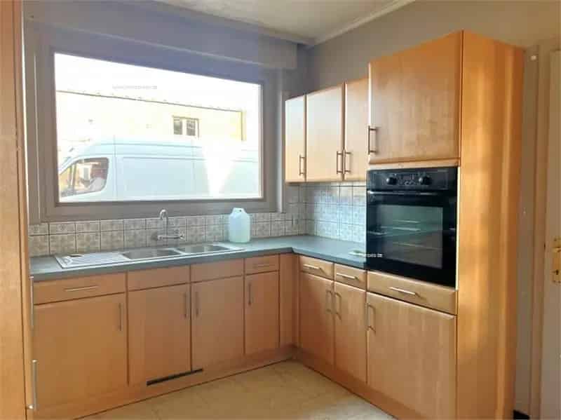 Huis te koop Menen 4 slaapkamers grote loods
