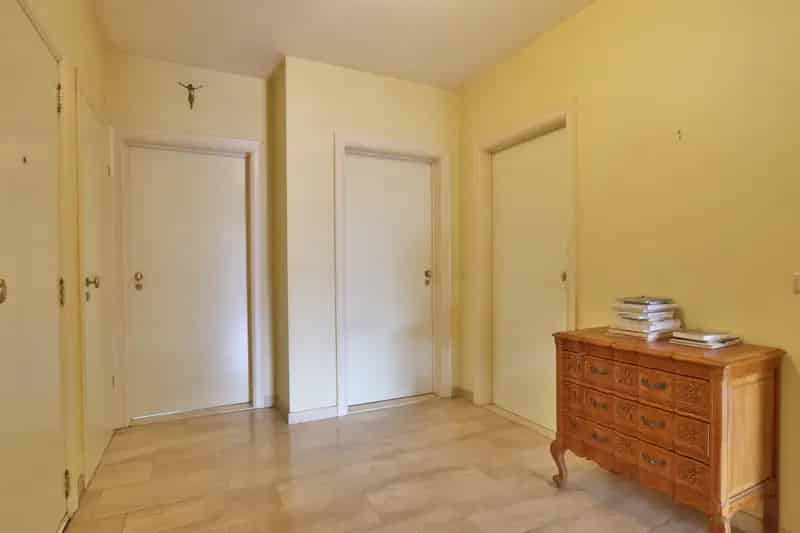Ruim Appartement te Huur Beveren Centrum 2 Slaapkamers Garage EPC 102