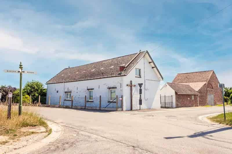 Huis te koop Pepingen: 3 slaapkamers, loods 140m², 59a