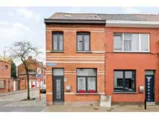 Huis te koop Turnhout - Op te frissen woning met potentieel