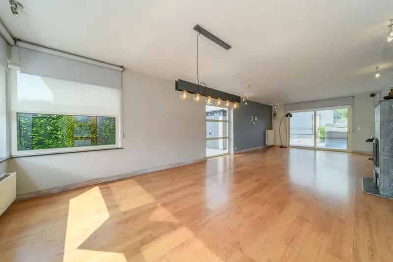 Villa te Koop Opwijk - Geschikt voor Kangoeroe- en Zorgwonen