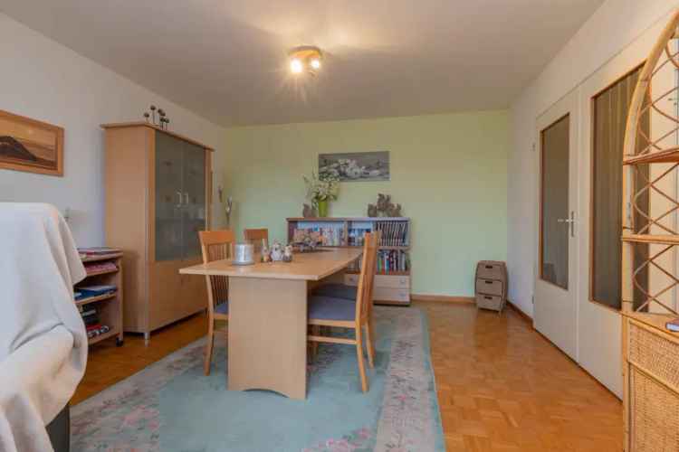 Te koop hoekappartement in Dendermonde met uitzicht op de stadsvijver