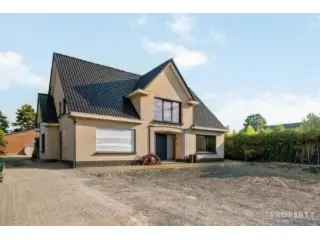 Villa te koop Heestert 5 slaapkamers grote loods