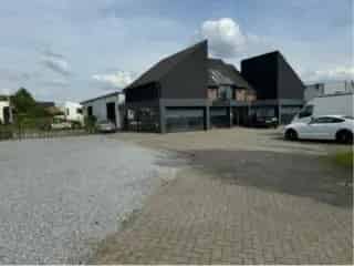 Industrie te koop Puurs Magazijn Kantoor Appartement