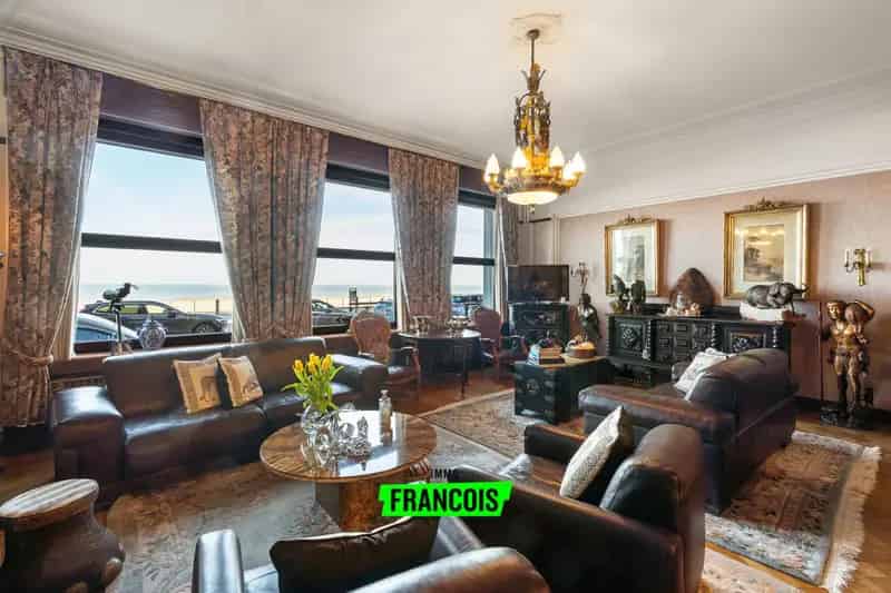 Zeer ruim appartement met adembenemend zeezicht Oostende