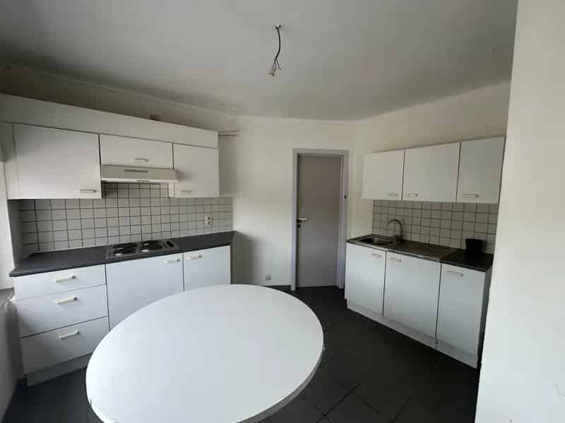 Te Koop Ieper: 2 Slaapkamers Nabij Centrum