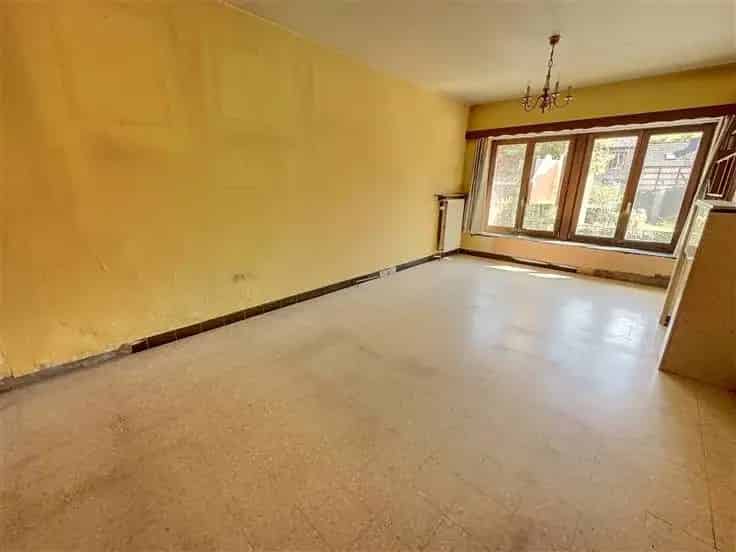 Huis Te Koop Rochefort: 130m² Rijwoning Te Renoveren