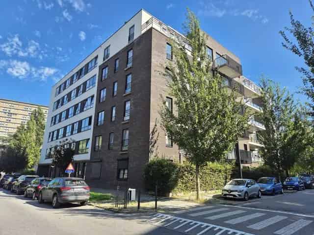 Appartement te Evere 68m2 1 slaapkamer Zuidgericht terras Nabij NATO