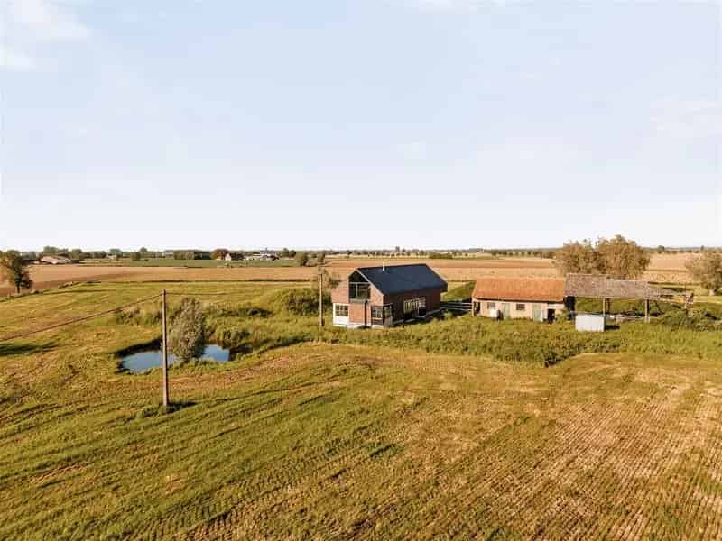 Landelijke woning 20527m²