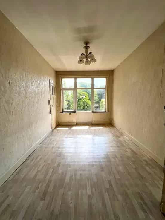 Penthouse Te Koop Park van Vorst 140m2 Te Renoveren