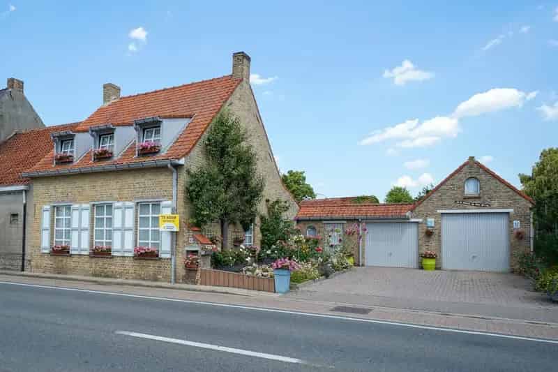 Woning te koop Oudenburg 4 slaapkamers grote garage mediterrane tuin