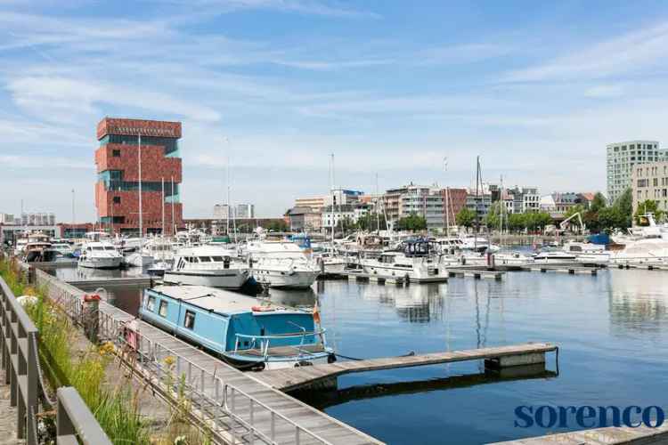 Te koop kwalitatief gerenoveerd appartement op het Eilandje