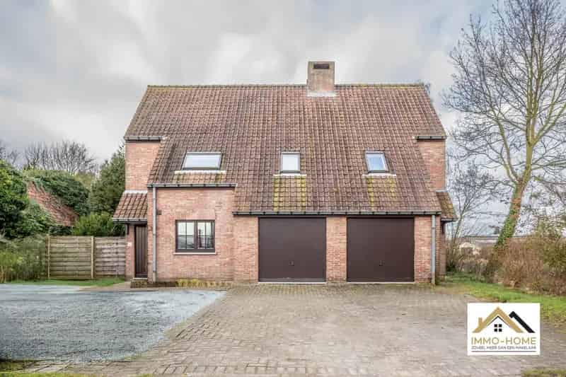 Gelijkvloers appartement te koop Lokeren