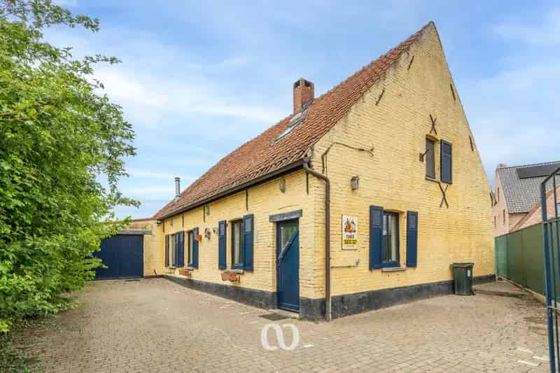 Huis te koop Mullem: gerenoveerde woning met 2 slaapkamers en sauna
