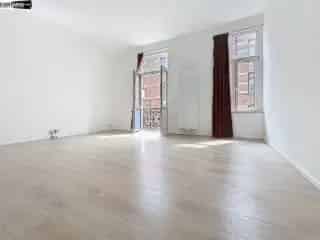 Triplex te koop Schaarbeek 3 slaapkamers gerenoveerd