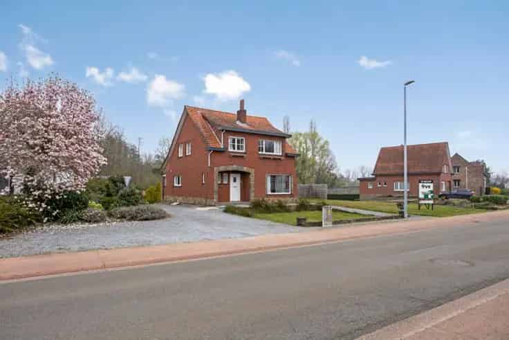 Huis Te Koop Testelt: 4 slaapkamers, ontwikkelingsmogelijkheden
