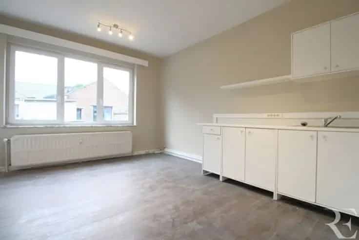 Studio Te Koop Bascule 33m² Te Renoveren
