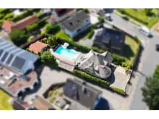 Villa te koop Kortrijk - Zwembad 3 slaapkamers