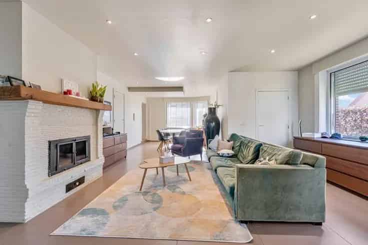 Huis Te Koop Wevelgem: 4 slaapkamers, zwembad, grote tuin