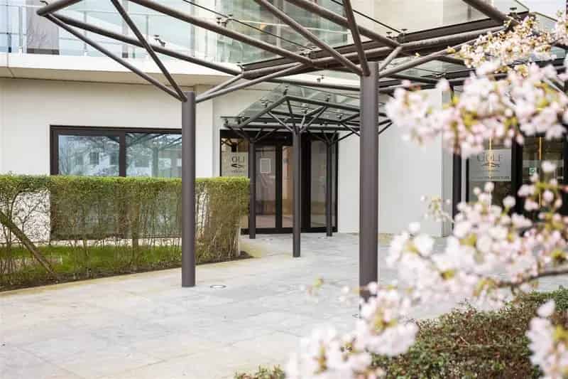 Assistentieflat De Haan: Lichtrijk Appartement met Autoplaats