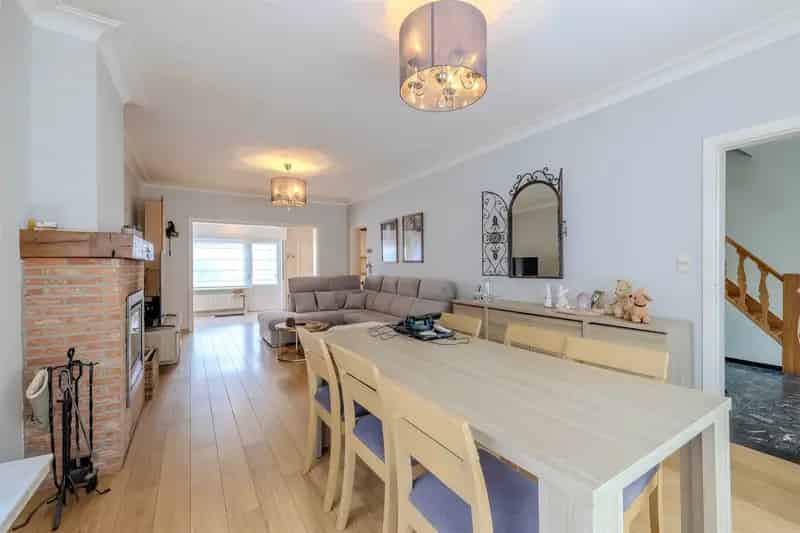 4 Slaapkamers Garage Itegem 446m²