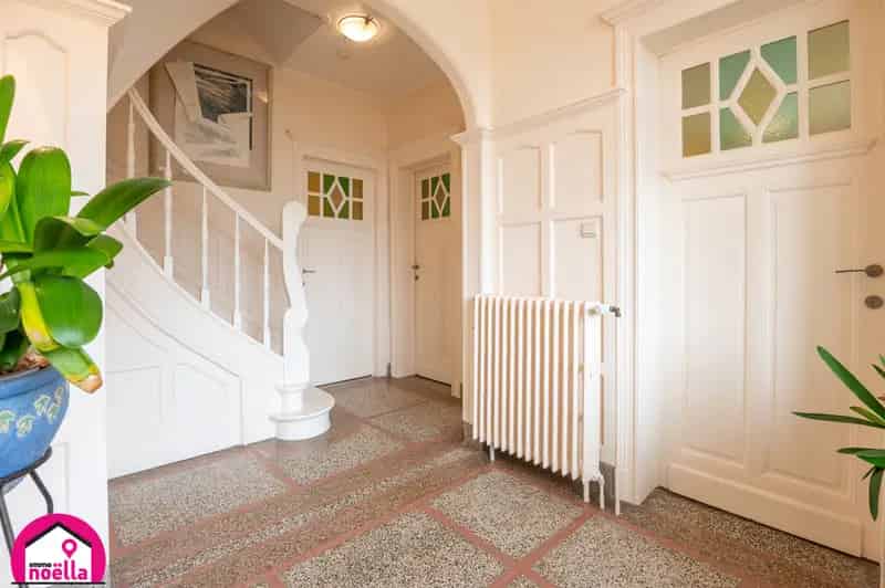 Authentieke Villa's te Westende: 8 slaapkamers, 3 badkamers