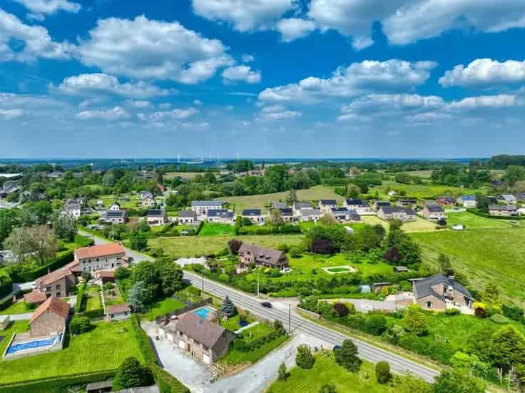Villa 4 gevels met tuin zwembad 5 slaapkamers