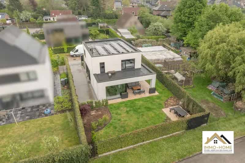 Huis te Koop Lochristi: Recent Instapklare Woning