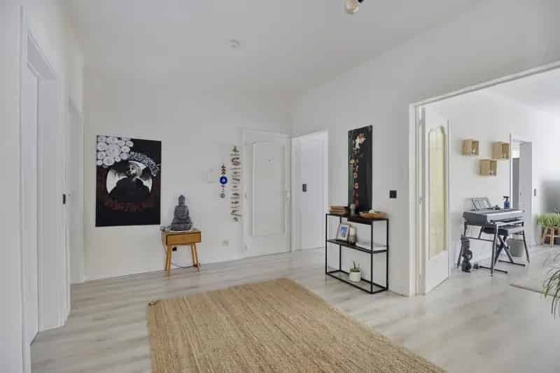 Ruim Appartement te Koop Hasselt Centrum 3 Slaapkamers Zonnig Terras