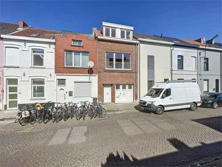 Huis te koop Gentbrugge: Instapklare gezinswoning met 2 slaapkamers