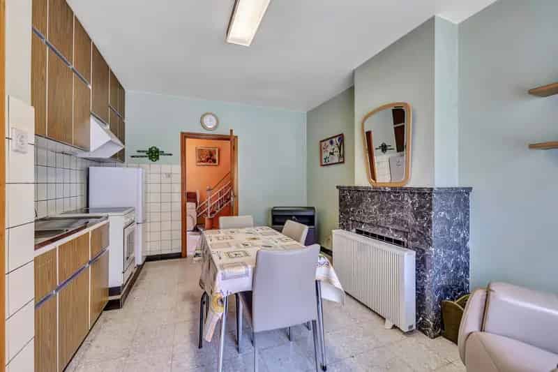 Ruime halfopen bebouwing te koop 3 slaapkamers