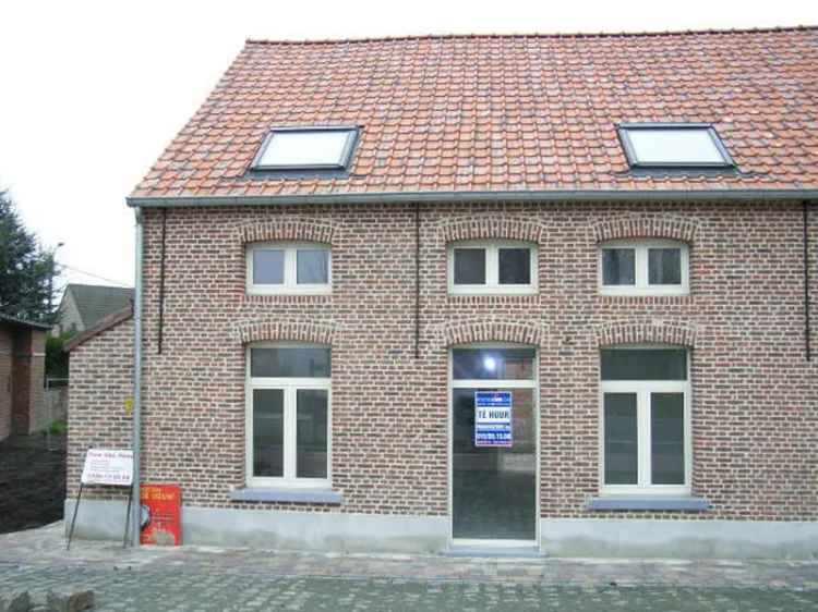 Huis te koop HOB met tuin en carport