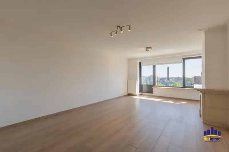 Appartement te Koop Gent - 3 slaapkamers - Ruim en Vernieuwd