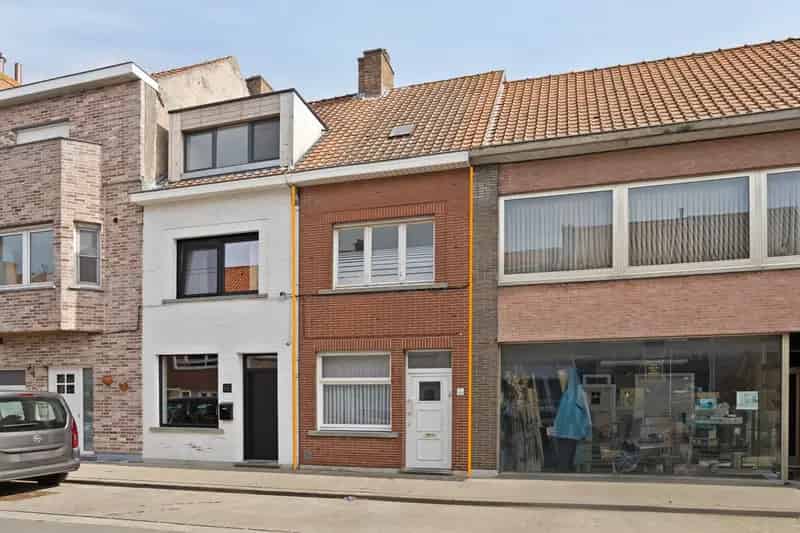 Huis te koop 3 slaapkamers zonnige tuin