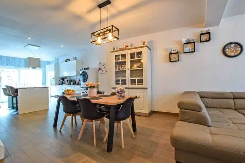 Instapklare woning 3 slaapkamers Vladslo Diksmuide