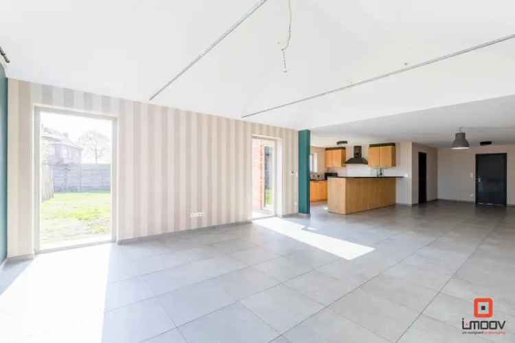 Huis te koop Adegem: Ruime instapklare woning