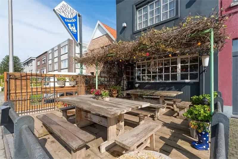 Huis te koop Gent: Frituur met 4 slaapkamers