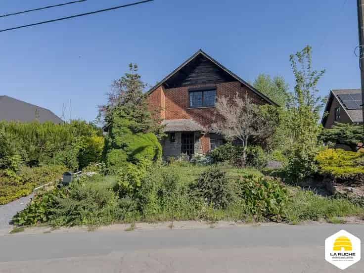 Huis Te Koop Mettet: Villa 123m² te renoveren 2 slaapkamers