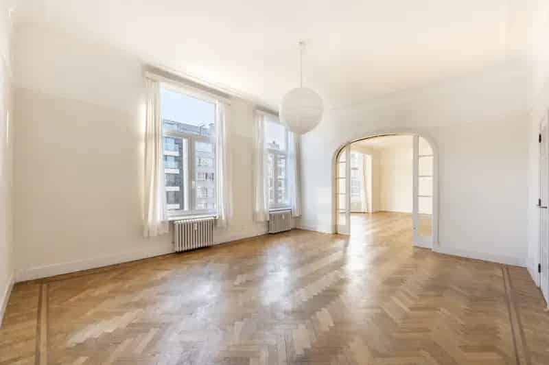 Appartement te huur Antwerpen Centrum 250m2