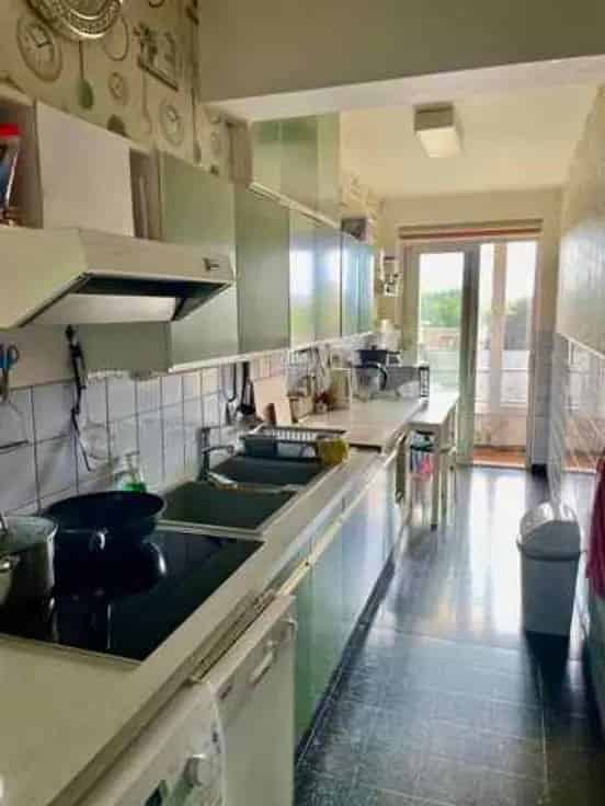 Appartement Te Koop Nabij NAVO 2 Slaapkamers