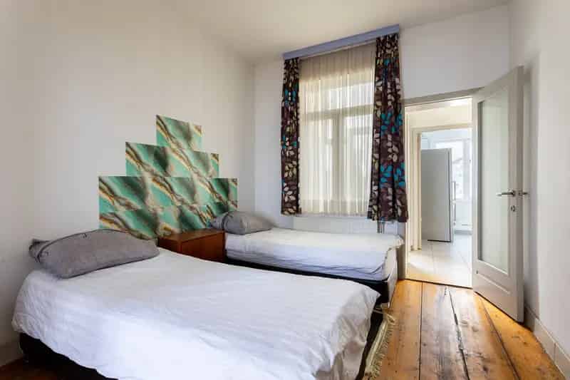Appartement te Huur Antwerpen 4 slaapkamers 196m² Opbrengsteigendom