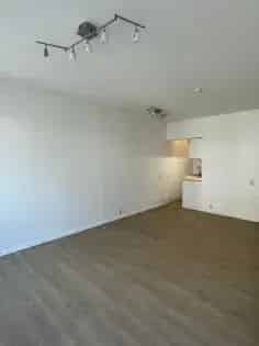 Moderne Studio 36m2 Lange Leemstraat Nabij Winkels
