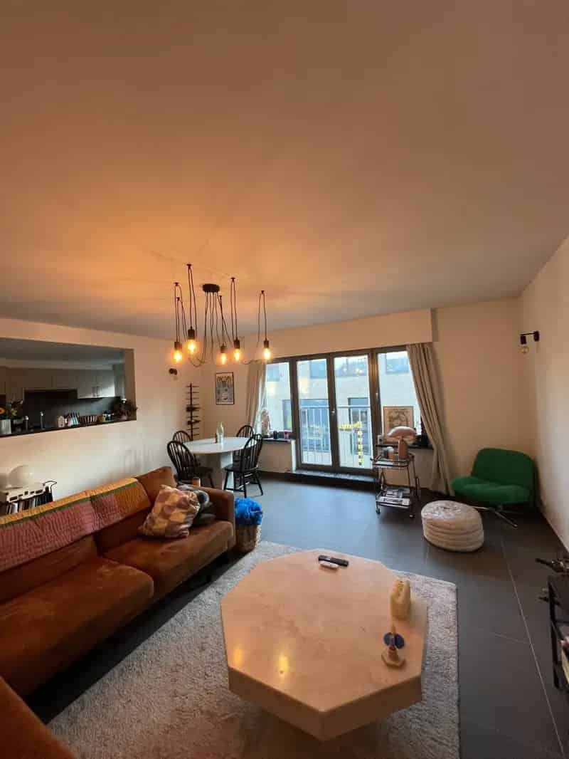 Appartement te huur Gent: 2 slaapkamers, garage, terras
