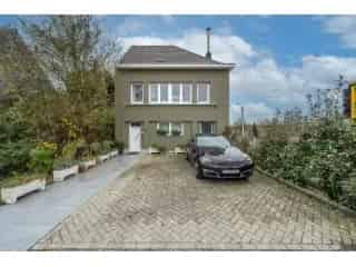 Huis te koop Halle - 3 slaapkamers - Atelier 340m² - Parking