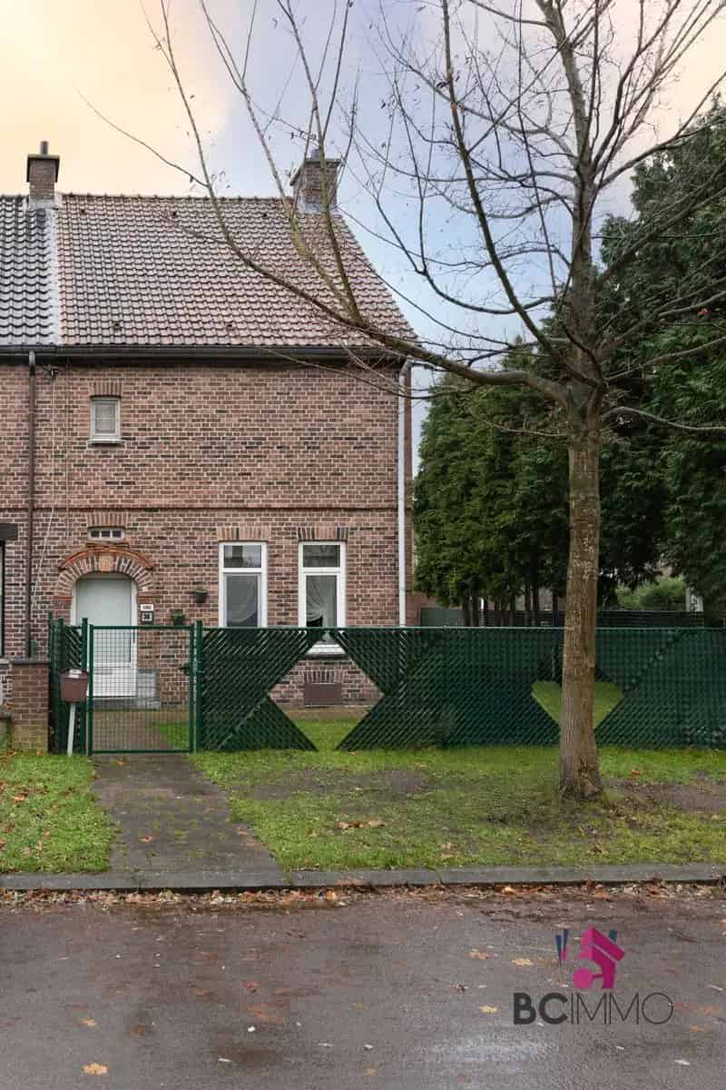 Karaktervolle Mijnwerkerswoning te Koop Genk