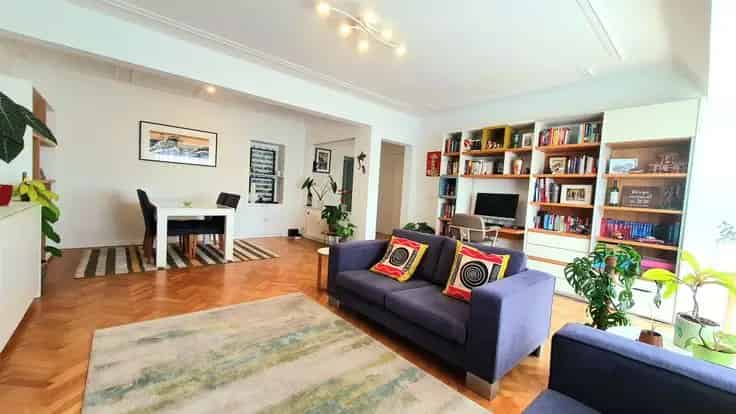 Appartement Te Koop Tomberg 2 Slaapkamers Metro