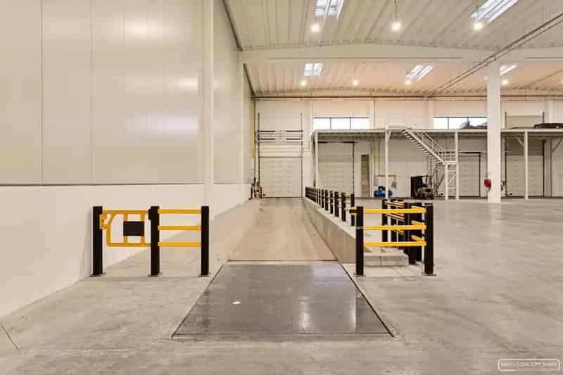 Nieuwbouw Magazijn Waregem 1084m2