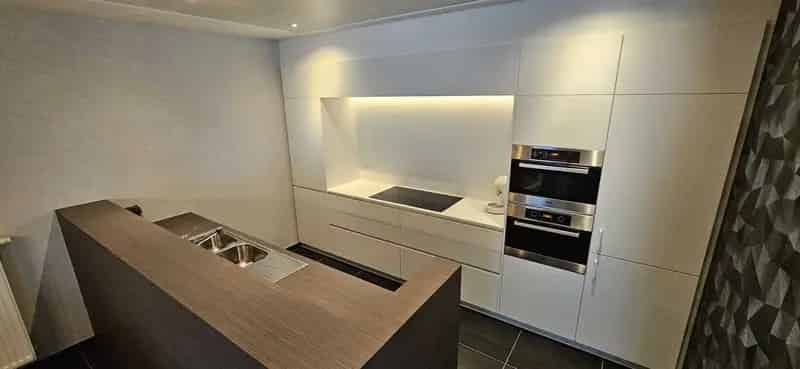Appartement 190m² te huur Wenduine 4 slaapkamers 2 badkamers