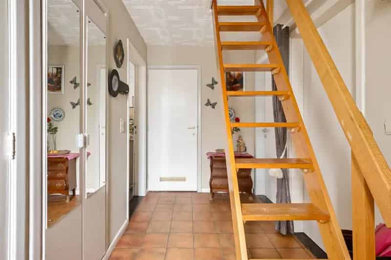 Te renoveren woning 3 slaapkamers 591m2 tuin Garage
